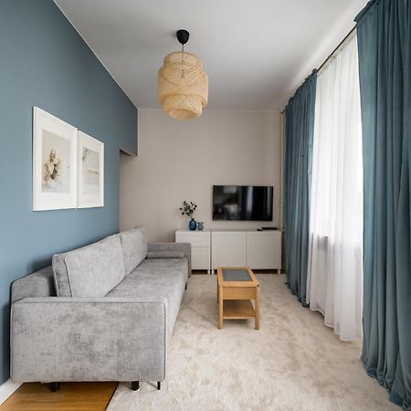 Wola Ratusz Homely Apartment Warszawa Eksteriør billede