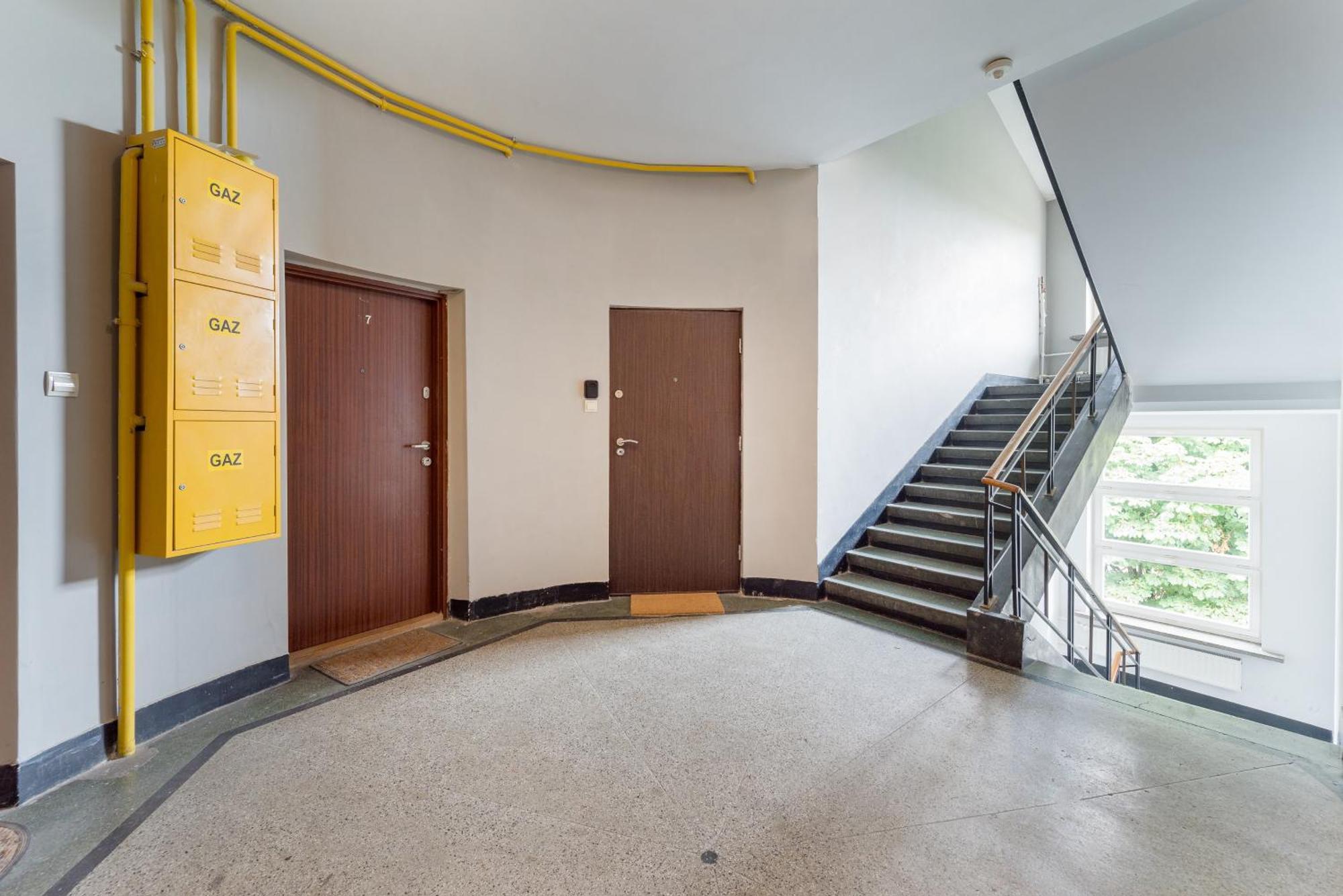 Wola Ratusz Homely Apartment Warszawa Eksteriør billede